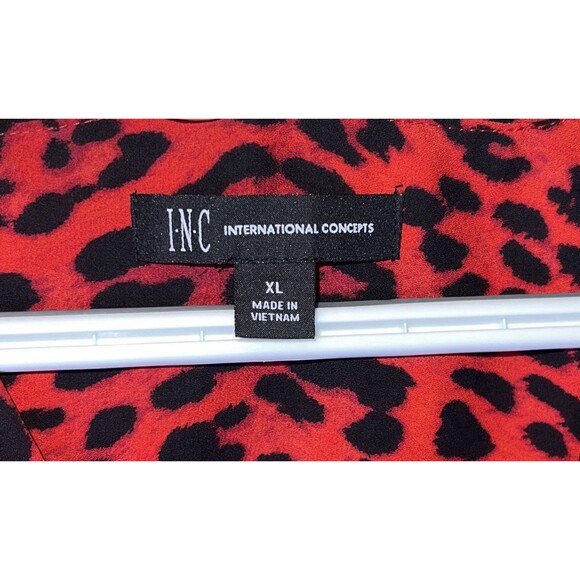 I.N.C International Concepts Surplice Top Womens XL Red Leopard Print Cheetah - Picture 2 of 7